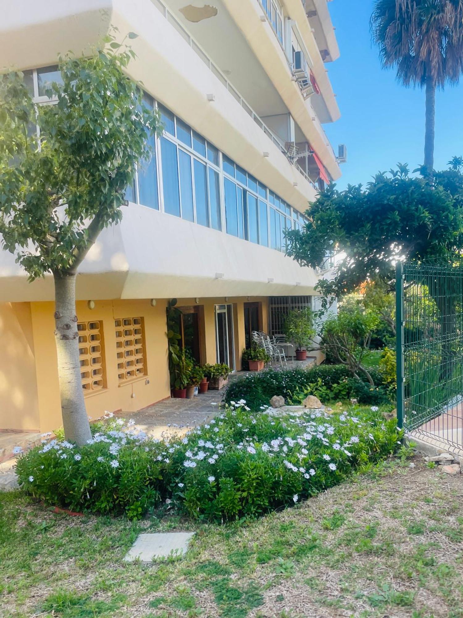 Estudio Nuevo Y Con Piscina Benalmadena Exterior photo
